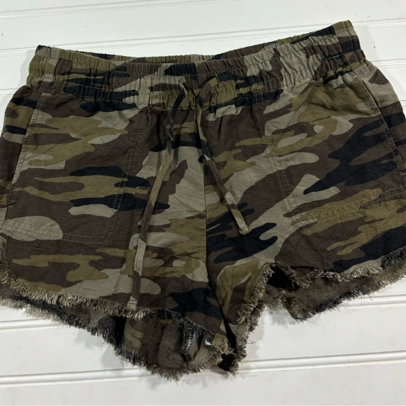 Express Camouflage Camo Shorts Raw Hem Womens Size Small Linen Drawstring - Picture 5 of 12